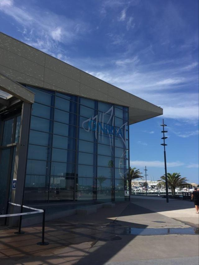 Appartement T2 Au Port De Canet-En-Roussillon - Proche De La Plage Et De L'Aquarium Oniria Экстерьер фото
