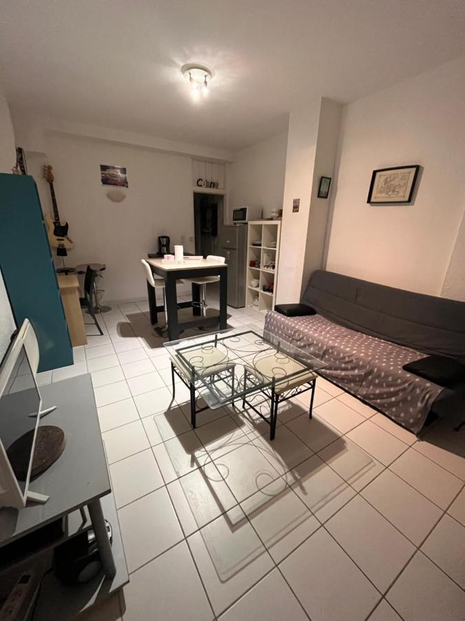 Appartement T2 Au Port De Canet-En-Roussillon - Proche De La Plage Et De L'Aquarium Oniria Экстерьер фото